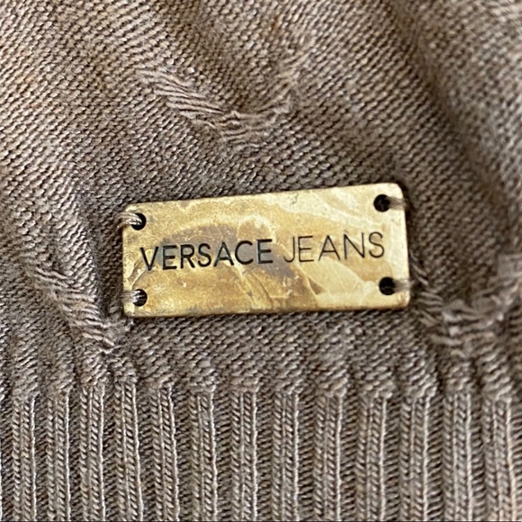 Versace - Picture 8 of 8